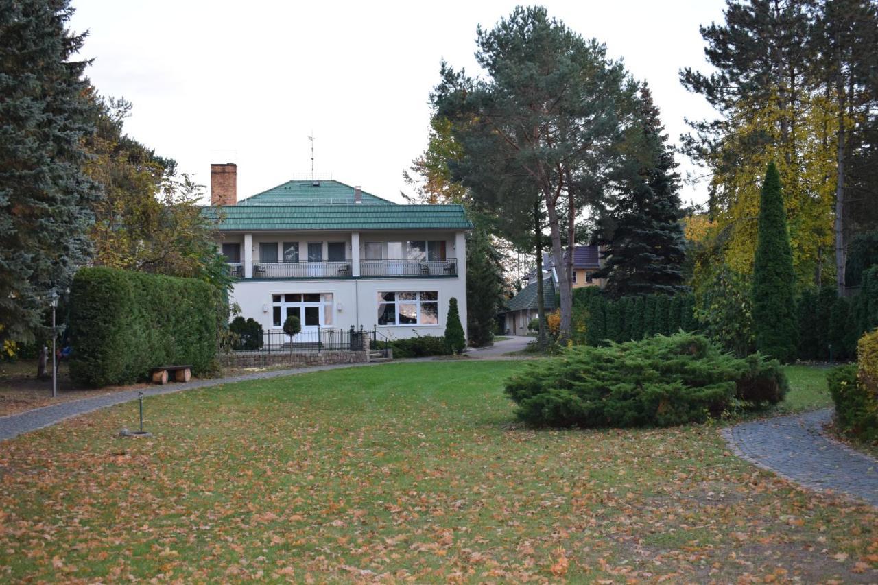 Hotel Seeschloesschen Groß Köris Exterior foto